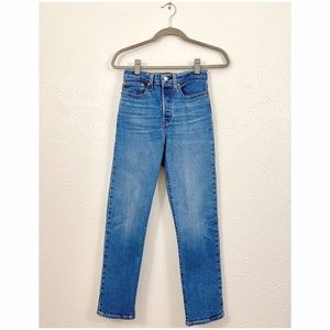 Levi's Wedgie Straight Fit - Size 27